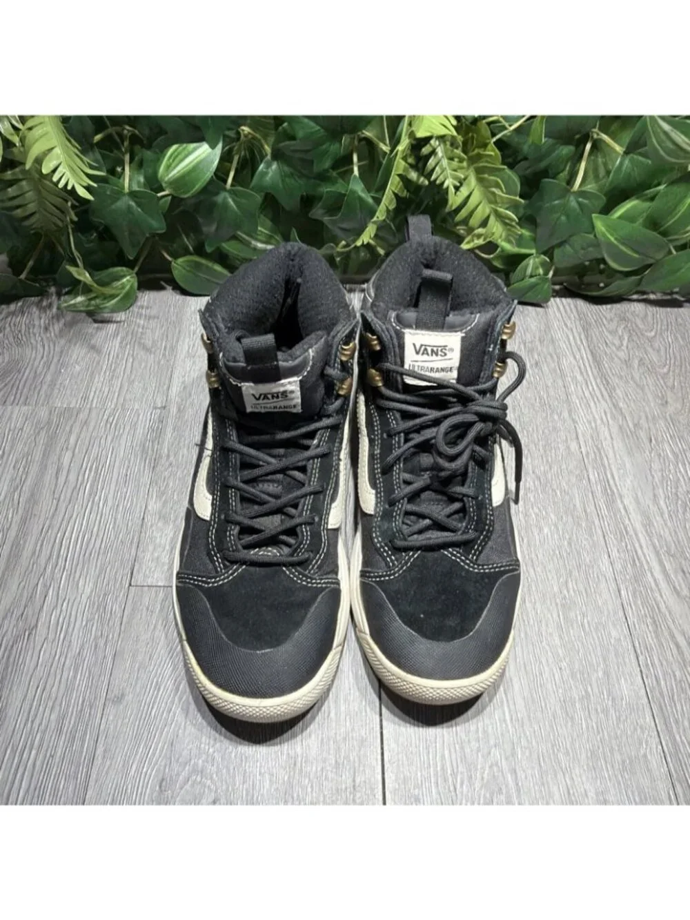 VANS UltraRange Shoes Exo Hi MTE Hiking Boot All Terrain Heiq Eco Dry M 7 W8.5